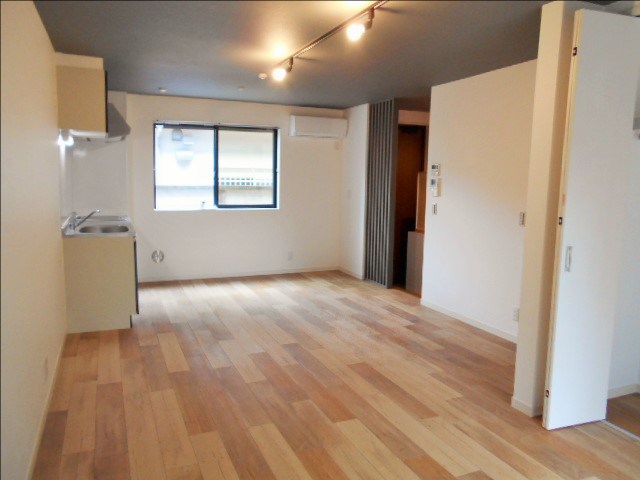 CASA　KURO  リビング