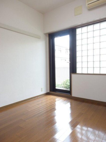 上連雀テラス ベッドルーム