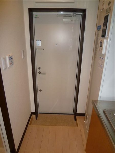 コンフォートＭＦ中野 玄関