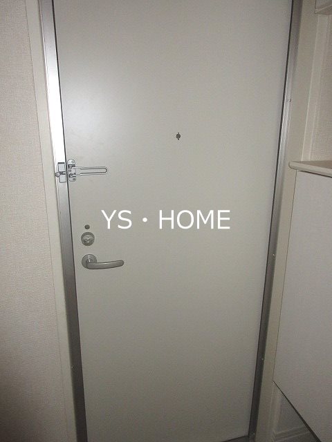 メゾン芙蓉 玄関