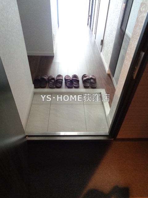 HY&amp;#39;s stage西荻窪 玄関