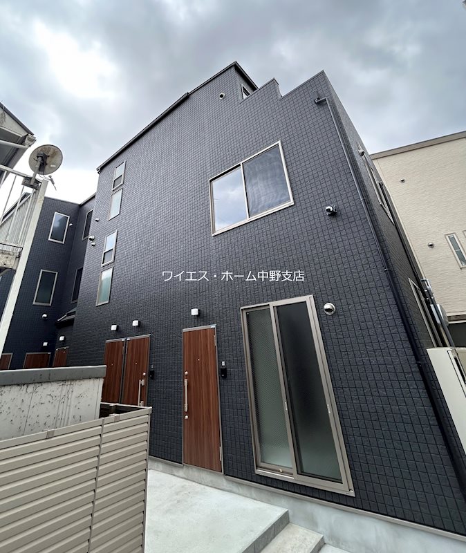 LilacRoller新井薬師（ライラックローラー） 外観