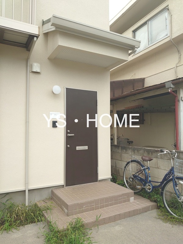 上水本町戸建 玄関