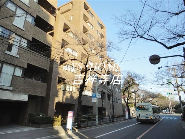 インテグラーレ哲学堂 外観