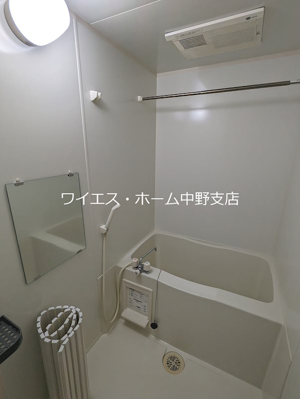 グラン・バンダンジェ  風呂画像