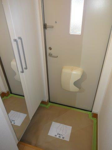 上水南ハウス 玄関