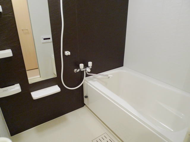 シャトーエクセラン 風呂画像