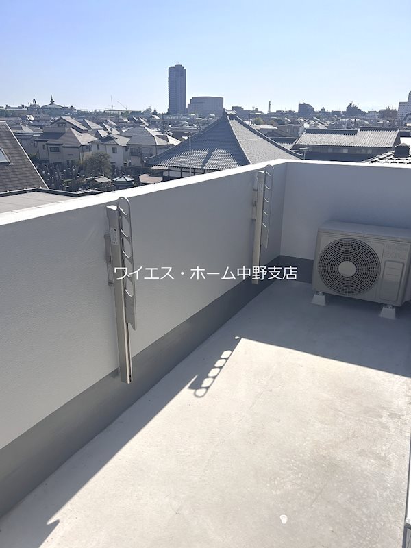 モン・シャトー東高円寺南館 ベランダ