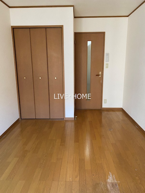 ベッドルーム