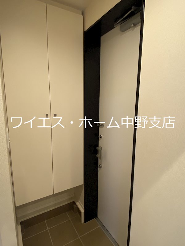 フェリーチェ 玄関