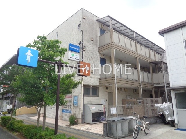 クレアトゥール 外観