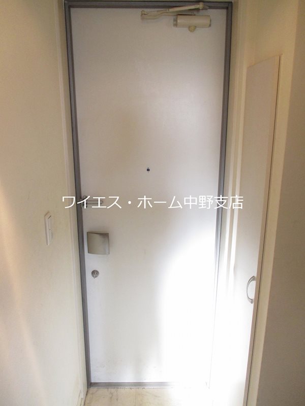 Y&amp;#39;sFlat高円寺 玄関