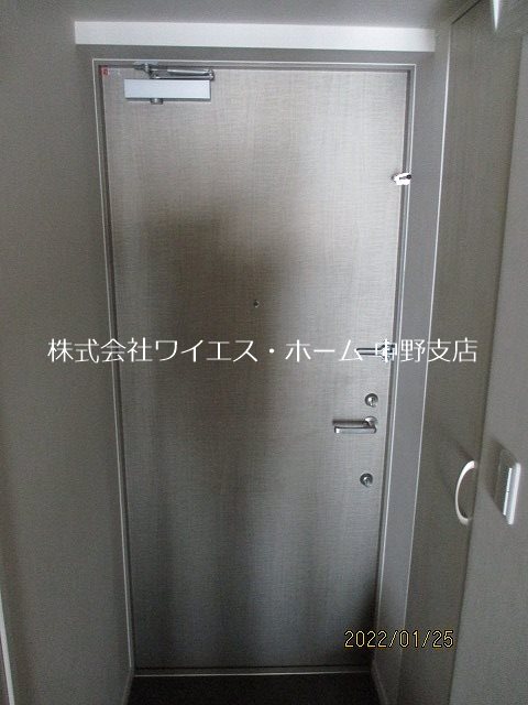 クラシー中野弥生町  玄関