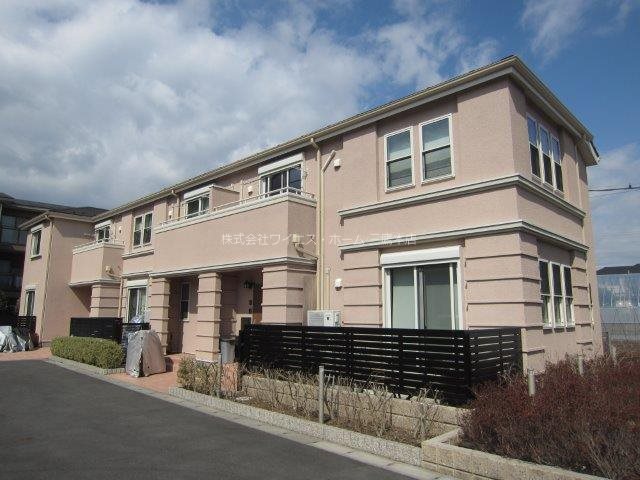 Lumie`re Sengawa  外観