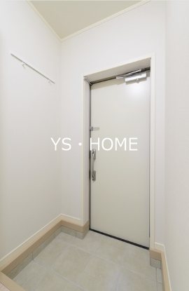 MAISON MIYABI（メゾン　ミヤビ）  玄関