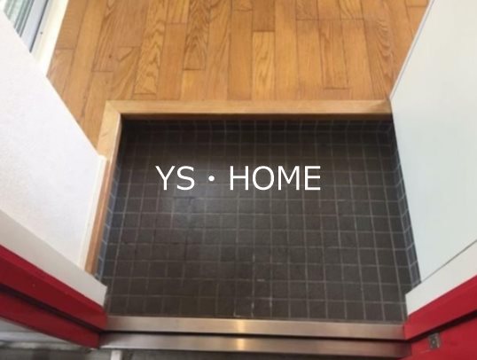 三鶴屋ハウス 玄関