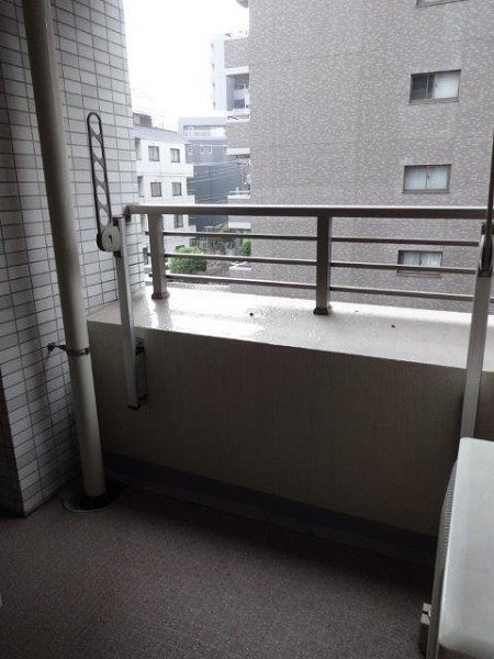 ベルメゾン武蔵野中町 ベランダ