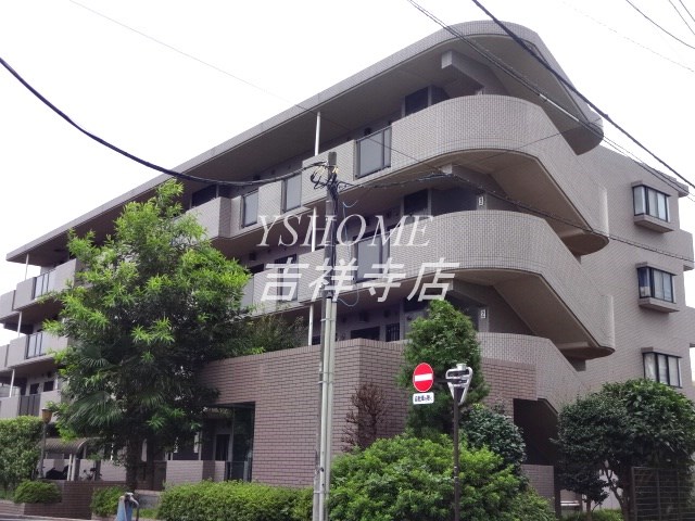 メゾンメルベーユ三鷹  外観