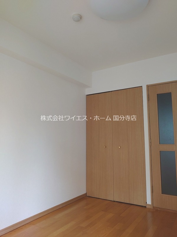 M-10 リビング