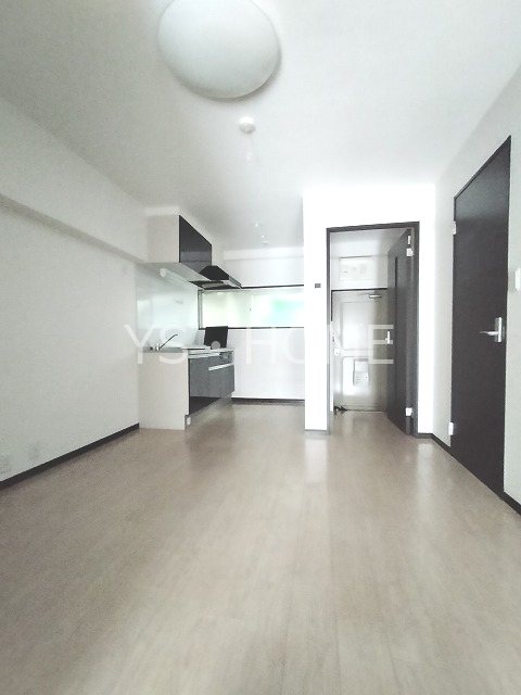 三鷹陵雲閣マンション リビング