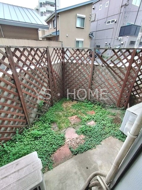 三鷹陵雲閣マンション ベランダ