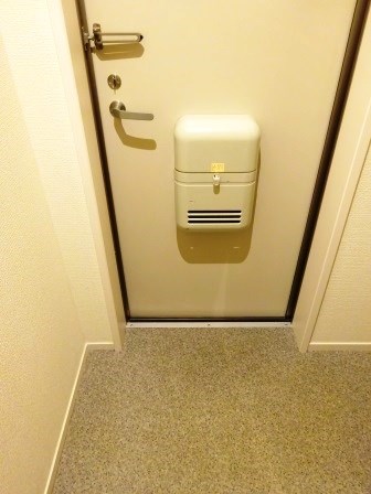 カーサコトブキ 玄関