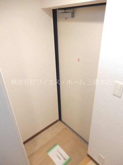 サーラ　グラシオーザ 玄関