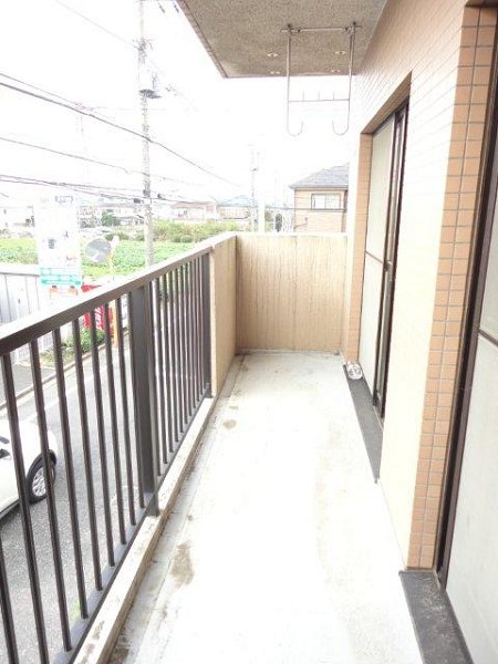 ファミーユ柳沢 ベランダ