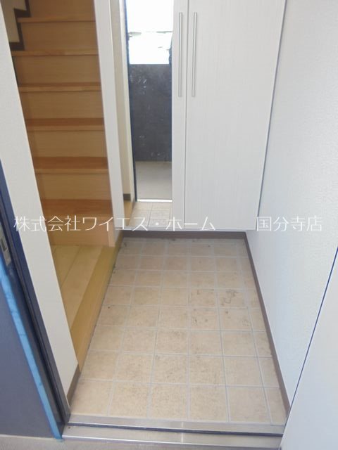 サーラ　グラシオーザ 玄関
