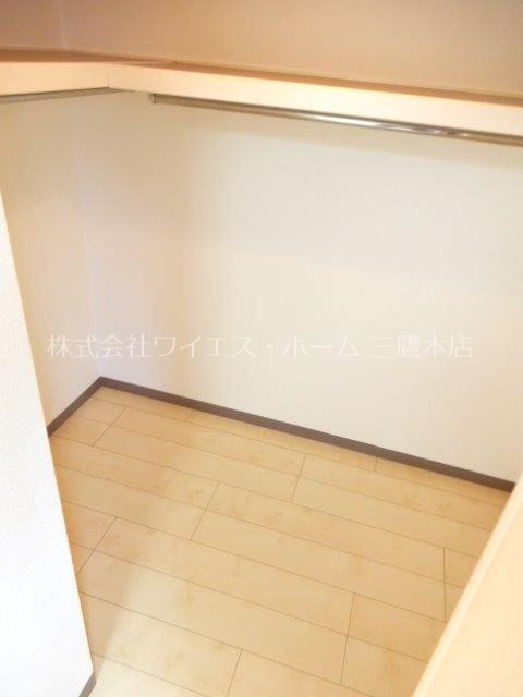 サーラ　グラシオーザ その他5
