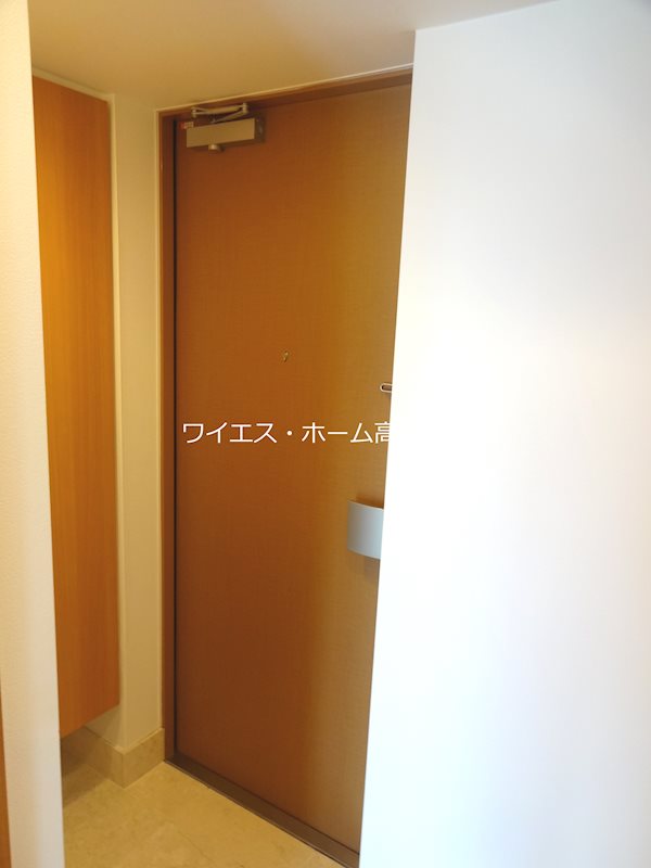 アリーチェ東高円寺  玄関