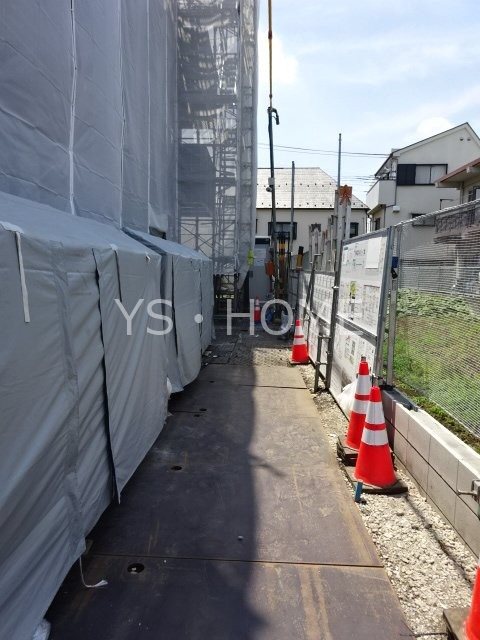 D-PRECIOUS深大寺東町 玄関