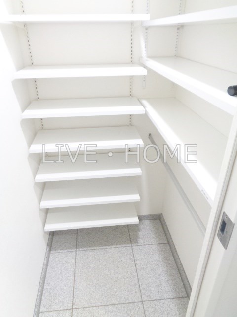 その他11