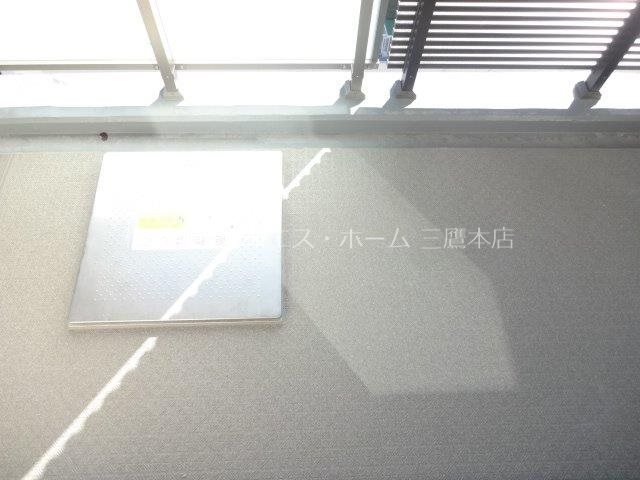 グランシャルール武蔵境 ベランダ