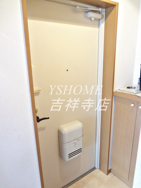 エクセリア荻窪 玄関