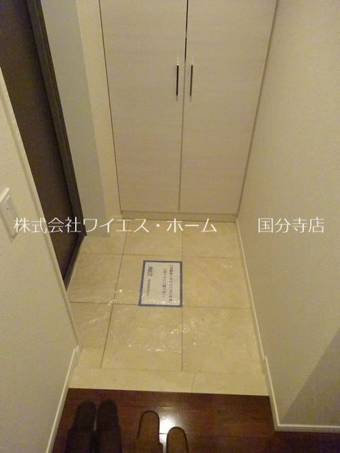 プライムメゾン武蔵野の杜 玄関