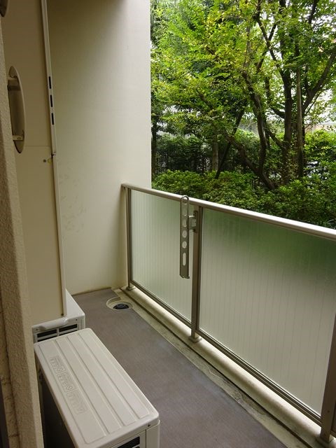 プライムメゾン武蔵野の杜 ベランダ