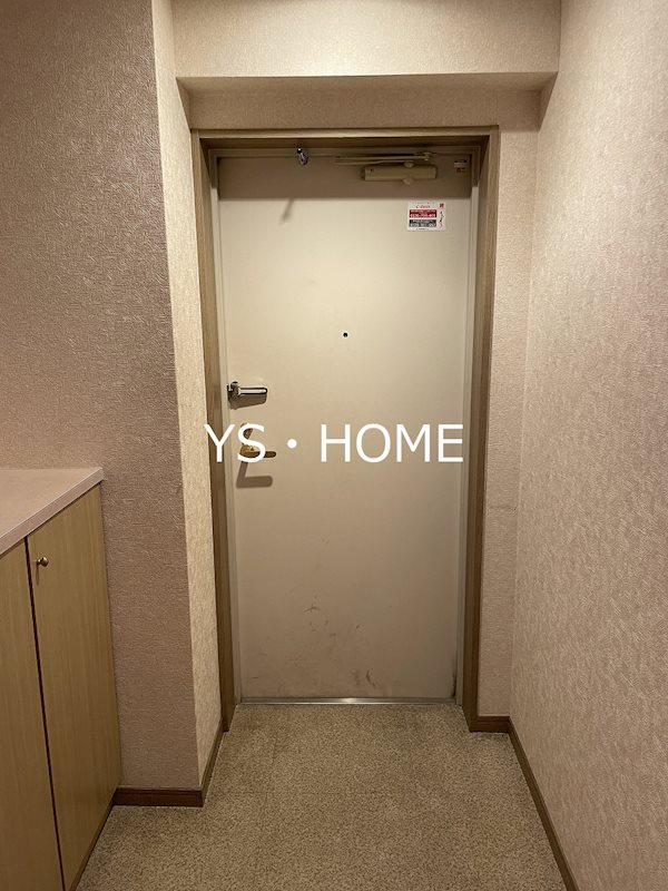 ベルジュ弥生町  玄関