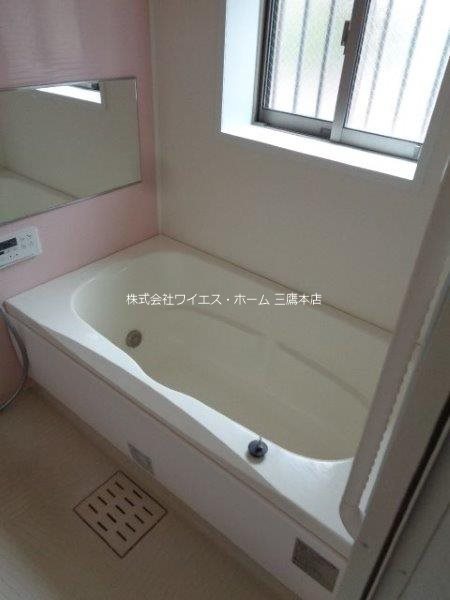 メル　エ　ルナ 風呂画像