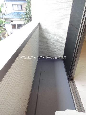メル　エ　ルナ ベランダ