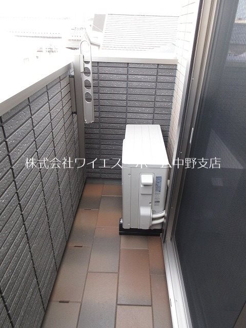 アンパサンド＆ ベランダ