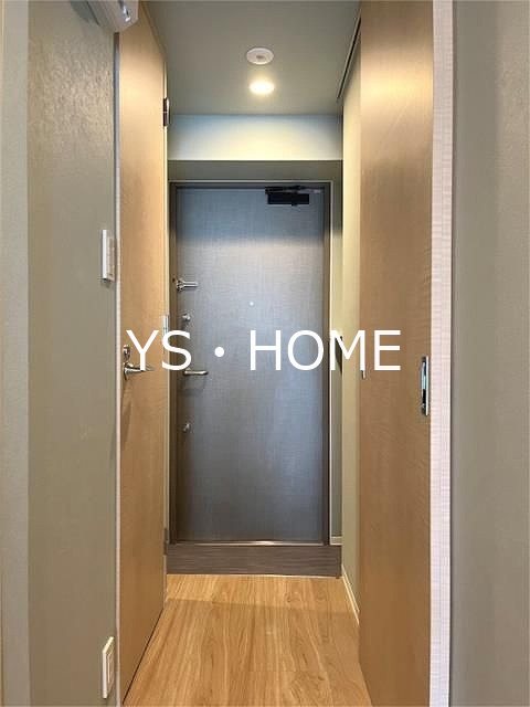 ZOOM中野West 玄関