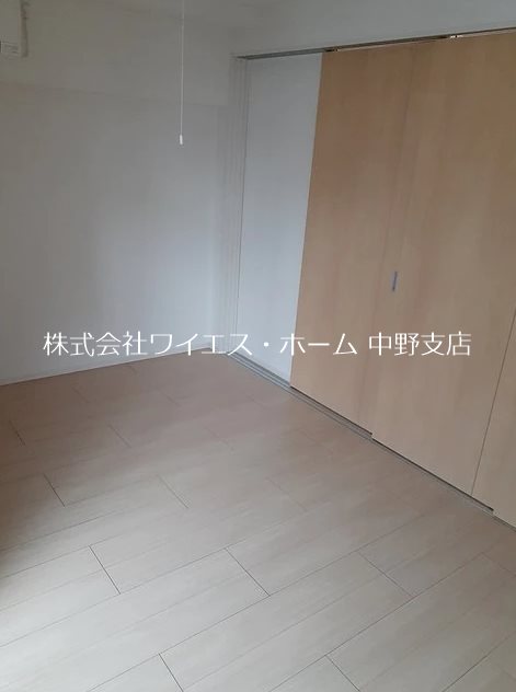 コン・スプランツァ ベッドルーム