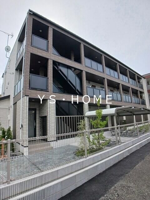 West Primary 外観