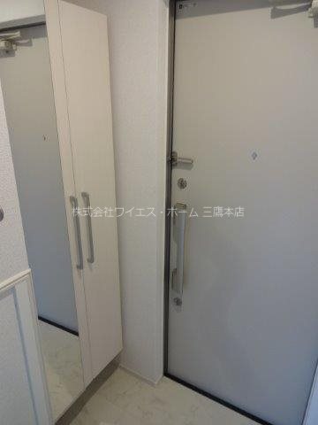 プレシャス・グリーン 玄関