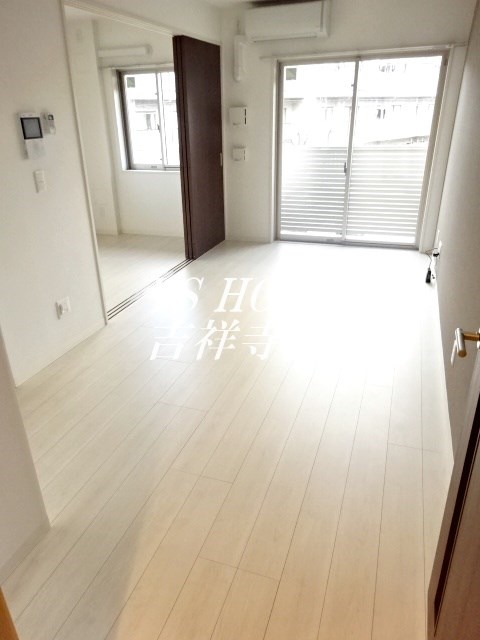 アルモ井の頭  リビング