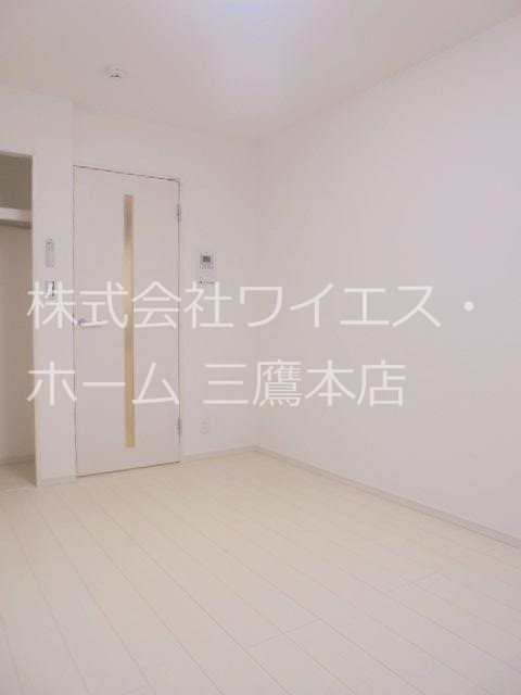 リブリ・ソレイユミタカ リビング