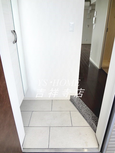 フォーリア井荻 玄関