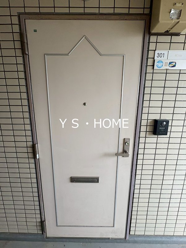 カエサル花小金井 玄関