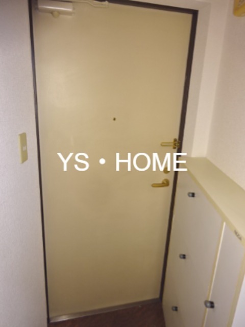 トーホーパレス西久保 玄関